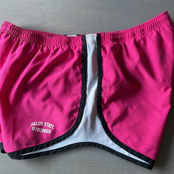 Nike Dri-Fit Shorts - Salem State Vikings - Size Large - Picture 7 of 8